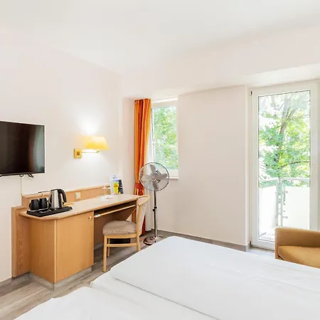 Hotel Parkhotel Frankfurt Airport 3*
