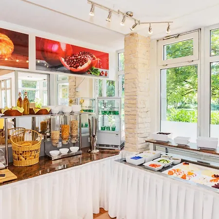 Parkhotel Frankfurt Airport Hotel 3*