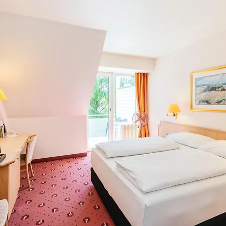 Hotel Parkhotel Frankfurt Airport 3*