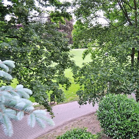 فندق Parkhotel Frankfurt Airport 3*