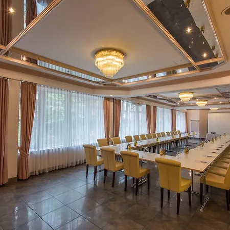 Parkhotel Frankfurt Airport 3* Hattersheim am Main