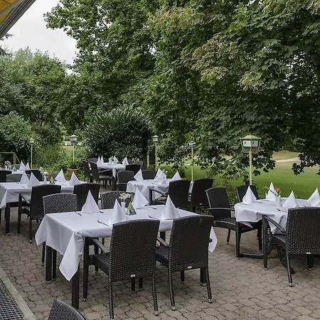 Parkhotel Frankfurt Airport فندق