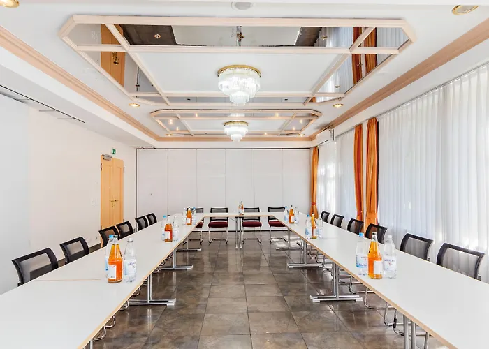 Parkhotel Frankfurt Airport Hotel 3*